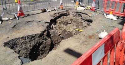 Huge sinkhole that 'swallowed' bin lorry collapses AGAIN leaving Scots without water - www.dailyrecord.co.uk - Scotland