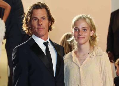 Julia Roberts’ daughter makes rare public appearance for Cannes debut - evoke.ie