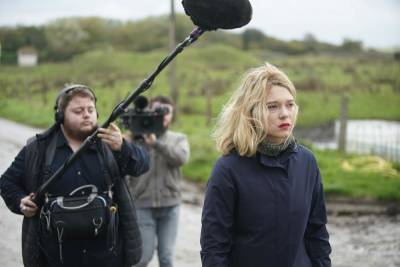 ‘France’: Léa Seydoux Faces A Different Kind Of Spiritual Crisis In Bruno Dumont’s Media Critique [Cannes Review] - theplaylist.net - France