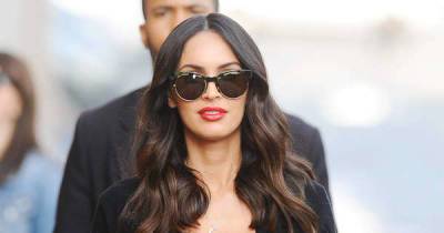 Megan Fox wrote list of pros and cons before dating Machine Gun Kelly - www.msn.com - county Love