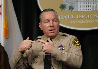 Los Angeles County Sheriff Alex Villanueva Will Not Enforce New Mask Mandate - deadline.com - Los Angeles