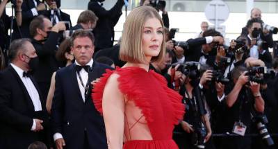 Rosamund Pike Walks First-Ever Cannes Red Carpet at the 2021 Closing Ceremony! - www.justjared.com - France