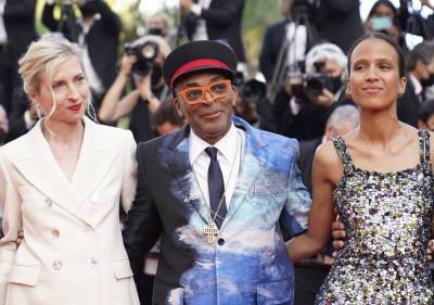 Cannes President Spike Lee Prematurely Unveils Palme D’Or Winner In Echo Of 2017 Oscar Mix-Up – Watch - deadline.com - France - Indiana - county Lee