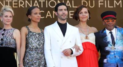 Maggie Gyllenhaal Joins Cannes Jury at the Festival's Closing Ceremony - www.justjared.com - France - Brazil - Mauritania