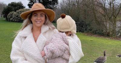 Lydia Bright candidly admits being a single mother is 'overwhelming' - www.ok.co.uk