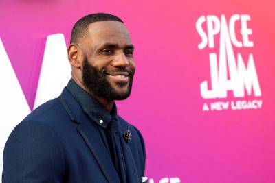 LeBron James sends message to ‘haters’ as ‘Space Jam’ takes over box office - nypost.com - Jordan