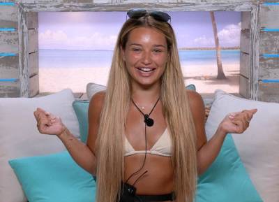 Lucinda’s ‘really’ annoying habit is driving Love Island viewers crazy - evoke.ie