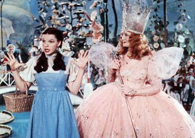 Judy Garland’s Missing ‘Wizard Of Oz’ Dress Has Finally Been Found - etcanada.com