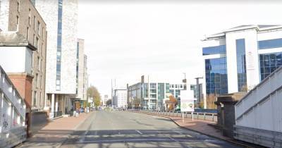 Police issue update after man 'seen carrying knife' near Salford Quays - www.manchestereveningnews.co.uk - Manchester