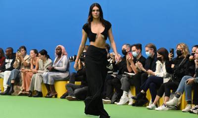 Kendall Jenner makes her return to the runway in Paris - us.hola.com - Paris
