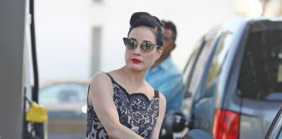 Dita Von Teese Gets All Dolled Up to Pump Gas - www.justjared.com - Los Angeles