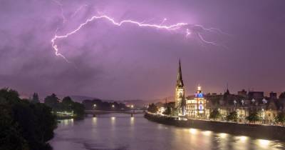 Scotland’s mini-heatwave to end today as heavy rain and lightning forecast - www.dailyrecord.co.uk - Scotland
