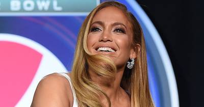 Jennifer Lopez Inspired Us to Find Our Own Maxi Shirtdress — Under $35 - www.usmagazine.com - Miami
