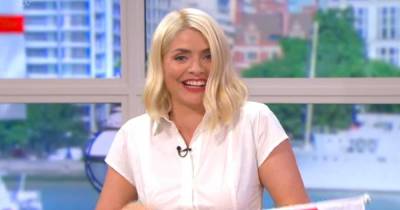Holly Willoughby fans say she's 'dumped Phil' as she announces latest TV role with Bradley Walsh - www.manchestereveningnews.co.uk