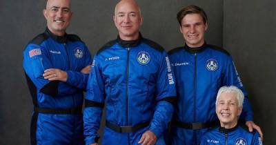 Watch live stream as Jeff Bezos and Blue Origin crew launch into space - www.manchestereveningnews.co.uk - Britain
