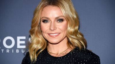 Kelly Ripa's first book, 'Live Wire,' is coming next year - abcnews.go.com - New York - New Jersey