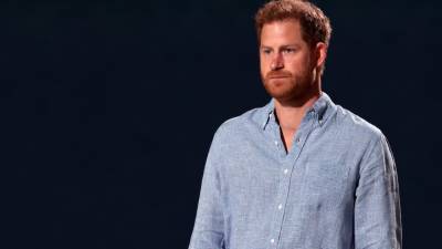 Buckingham Palace Released a Non-Statement Statement About Prince Harry's New Memoir - www.glamour.com
