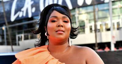 Lizzo’s Love For Itty-Bitty Bags Is Only Getting Bigger - www.msn.com
