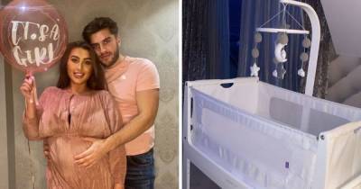 Lauren Goodger gives glimpse of nursery as she gives birth to daughter with boyfriend Charles Drury - www.ok.co.uk