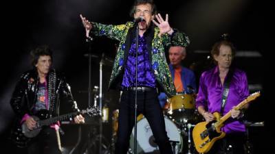 'We're back on the road!' Rolling Stones relaunch U.S. tour - abcnews.go.com - New York - county St. Louis