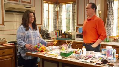 ‘American Housewife’ Sold In Broadcast Syndication Post Cancellation - deadline.com - USA
