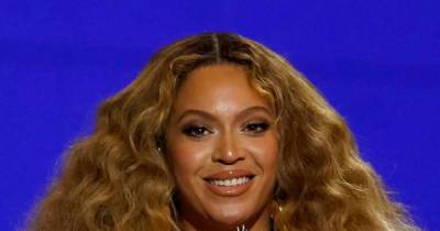 New Orleans home owned by Beyonce catches fire - www.wonderwall.com - New Orleans
