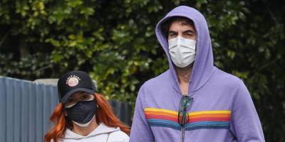 Isla Fisher & Sacha Baron Cohen Hold Hands During Day Out in Sydney - www.justjared.com - Australia