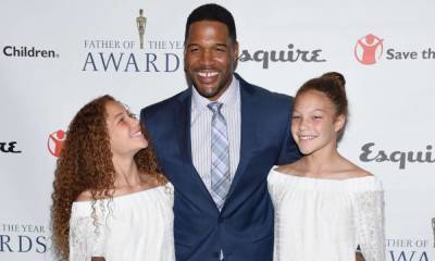 Michael Strahan floors fans with vacation photos alongside twin daughters - hellomagazine.com