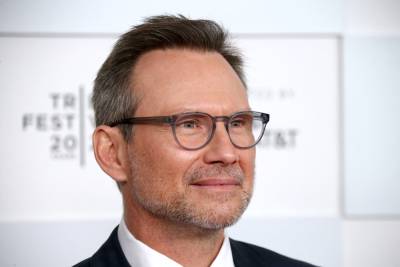 Christian Slater Reacts To Chris Evans’ Viral Tweet About His Name - etcanada.com