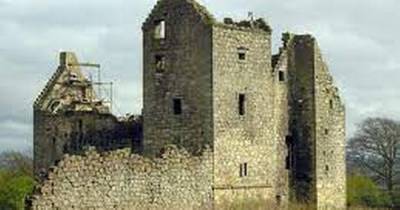 Historic castle damaged and stones stolen as cops probe incident - www.dailyrecord.co.uk