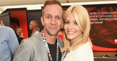 Holly Willoughby says she sees Phillip Schofield and Bradley Walsh more than husband Dan - www.ok.co.uk