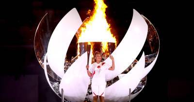 These Photos of Naomi Osaka Lighting the Olympic Cauldron Are So Cool! - www.justjared.com - Japan