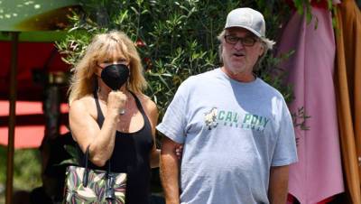 Goldie Hawn Kurt Russell Look So Cute Linking Arms On Romantic Brentwood Lunch Date After 38 Years Together - hollywoodlife.com
