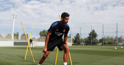 Manchester United agree personal terms with Raphael Varane ahead of transfer - www.manchestereveningnews.co.uk - Manchester