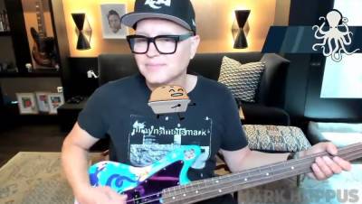 Watch Mark Hoppus Play Bass For First Time Since Cancer Diagnosis! - perezhilton.com