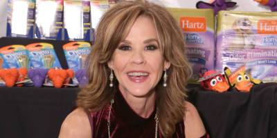 Linda Blair Reacts To 'The Exorcist' Trilogy Reboot - www.justjared.com