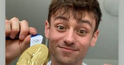 Tom Daley dubbed 'cute' as he prepared to win Olympic medal by knitting - www.manchestereveningnews.co.uk - London - Tokyo - city Beijing