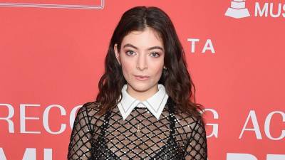 Lorde Reveals What Surprised Her Most About Fame in 'Vogue's '73 Questions' Segment - www.etonline.com - New York - county Garden