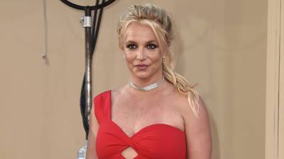 Britney Spears says she was 'feeling overwhelmed,' relieved stress by painting - www.foxnews.com