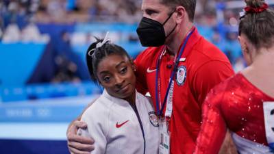 Simone Biles Pulls Out Of Individual All-Around Final At Tokyo Olympics - deadline.com - USA - Tokyo