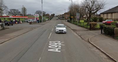Manhunt launched after car struck by driver who fled scene on Bo'ness road - www.dailyrecord.co.uk