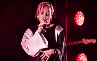 Lily Allen marks two years of sobriety: “The best thing I ever did” - www.nme.com