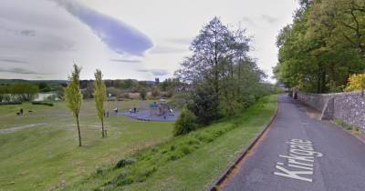 Man wearing dress hunted by cops after ‘flashing’ young girl and woman in Scots park - www.dailyrecord.co.uk - Scotland