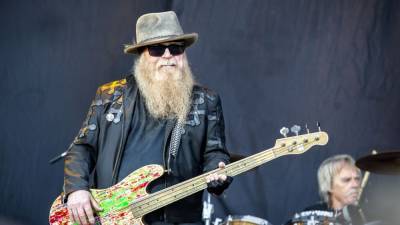 Dusty Hill, ZZ Top Bassist and Co-Founder, Dead at 72 - www.etonline.com - Texas - city Houston, state Texas