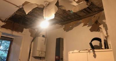 Scots dad fears ‘kids could have been killed’ after dramatic ceiling collapse sends chunks of rubble into kitchen - www.dailyrecord.co.uk - Scotland