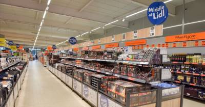Lidl mocked by shoppers over 'most bizarre middle of Lidl deal ever' - www.manchestereveningnews.co.uk