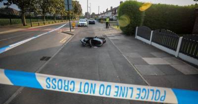 Teenage boy left seriously injured in road after being 'deliberately' knocked off his moped - www.manchestereveningnews.co.uk - Manchester - county Oldham
