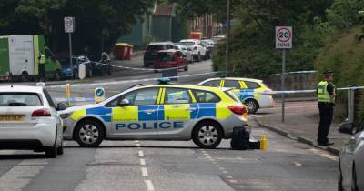 Violent early morning attack on Scots street leaves two men in hospital seriously injured - www.dailyrecord.co.uk - Scotland