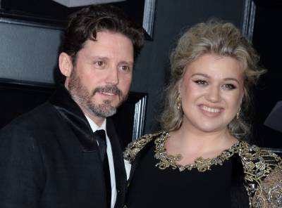 Report: Kelly Clarkson Asks Judge To Approve Divorce - etcanada.com - USA