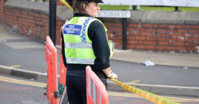 Hunt for person behind 1am bus stop stabbing as investigations continue - www.manchestereveningnews.co.uk - Manchester